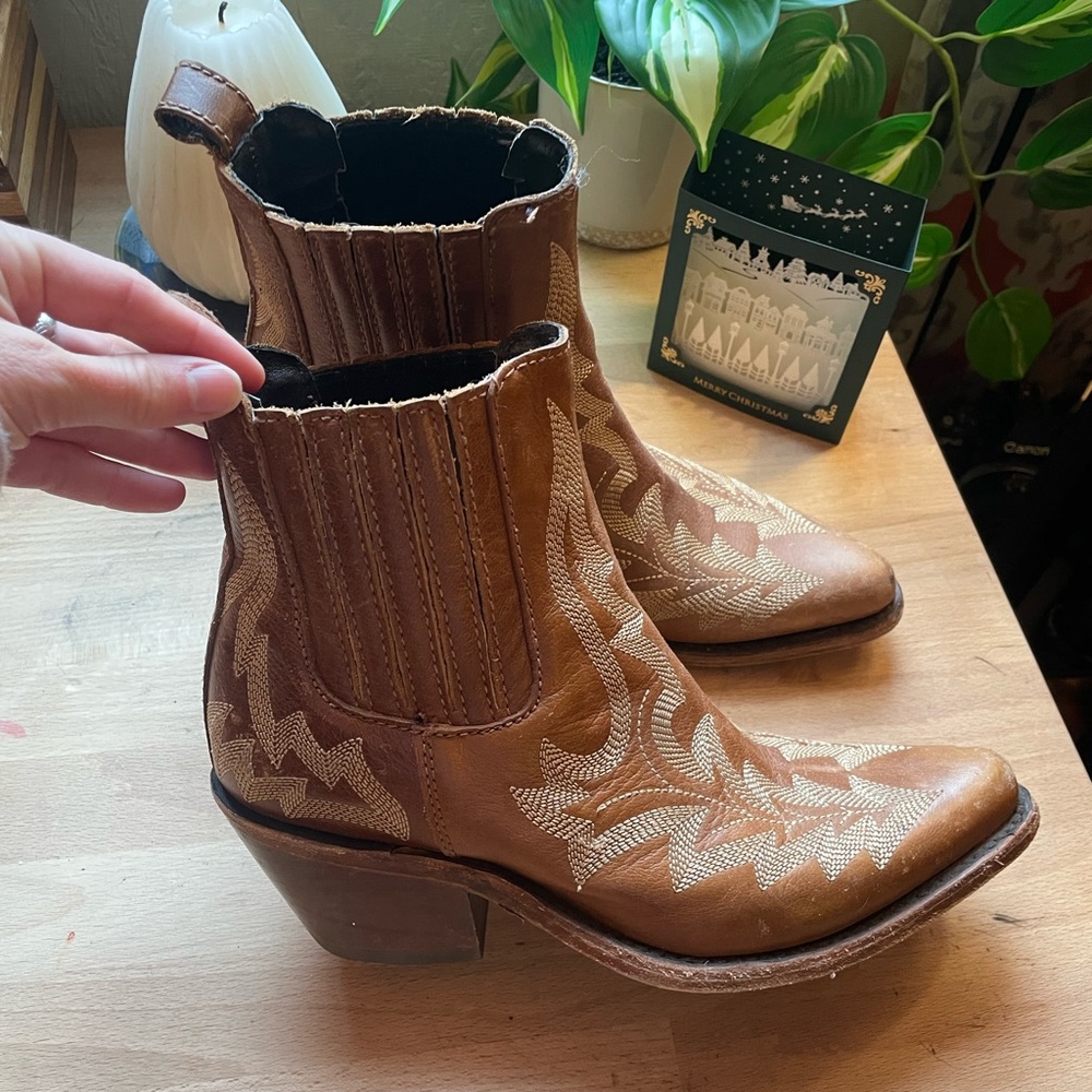 Liberty Black boots